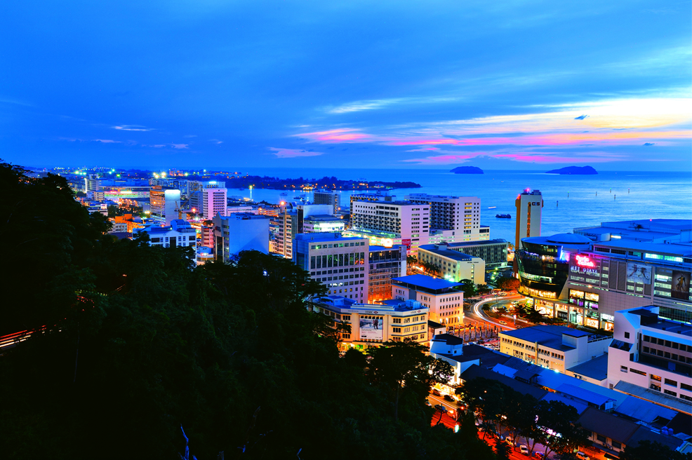 Top 5 Reasons Singaporeans Love to Run In Kota Kinabalu | Just Run Lah!