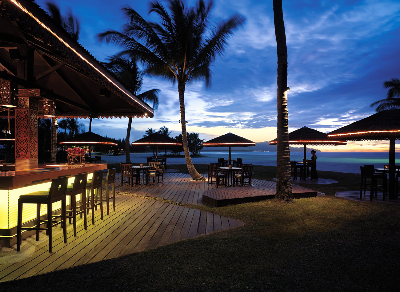 Photo credits: Shangri-La