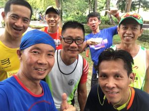 The Magical Number of the day : 10 (loops) !!! with - (Back) Steve Chia, Alex Quek, Melvin Tan, (Mid) - Daniel, Esmond, (Front) - William