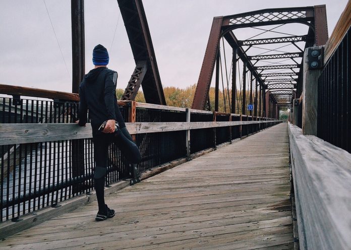 how to choose knee braces for running