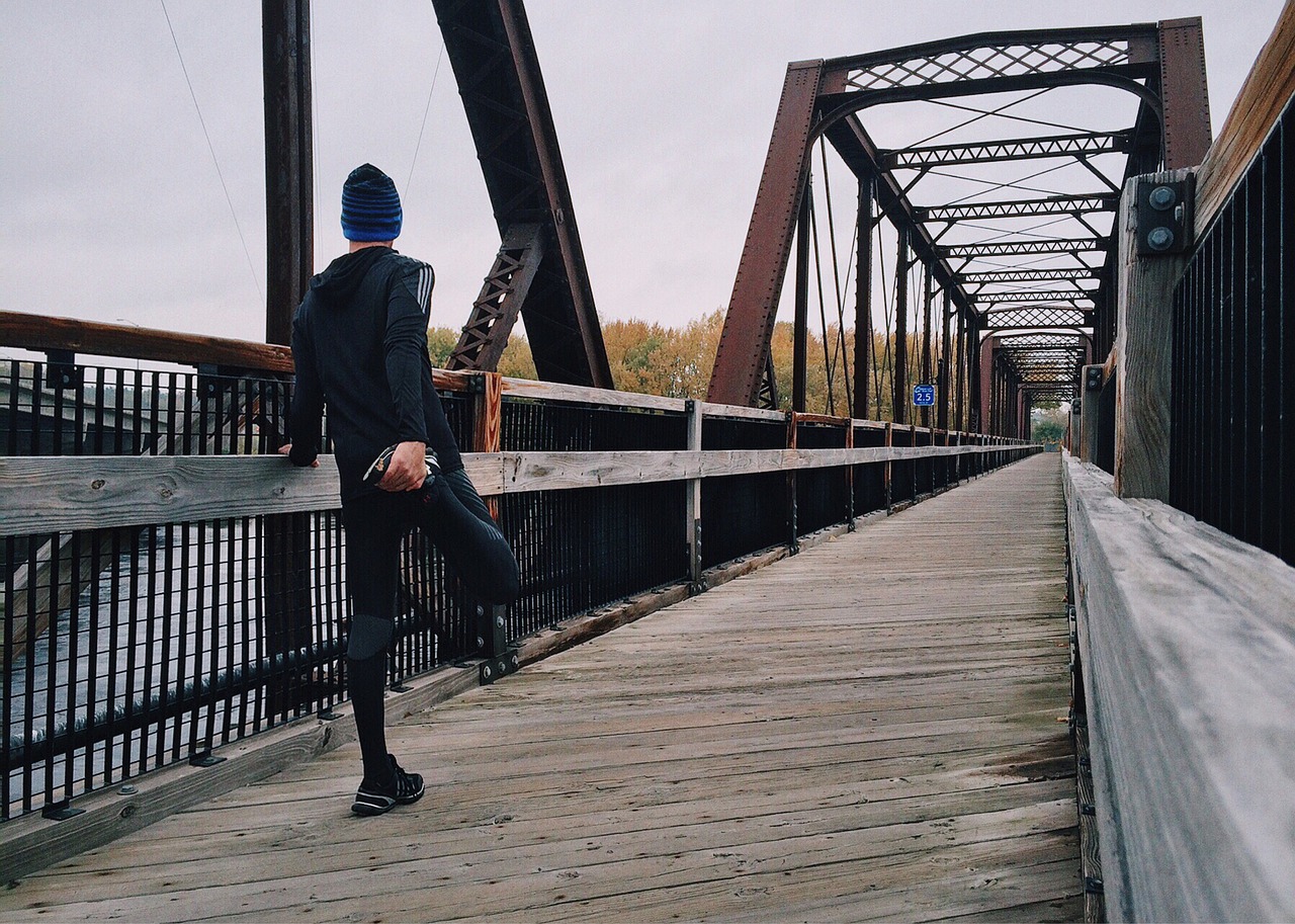 how to choose knee braces for running