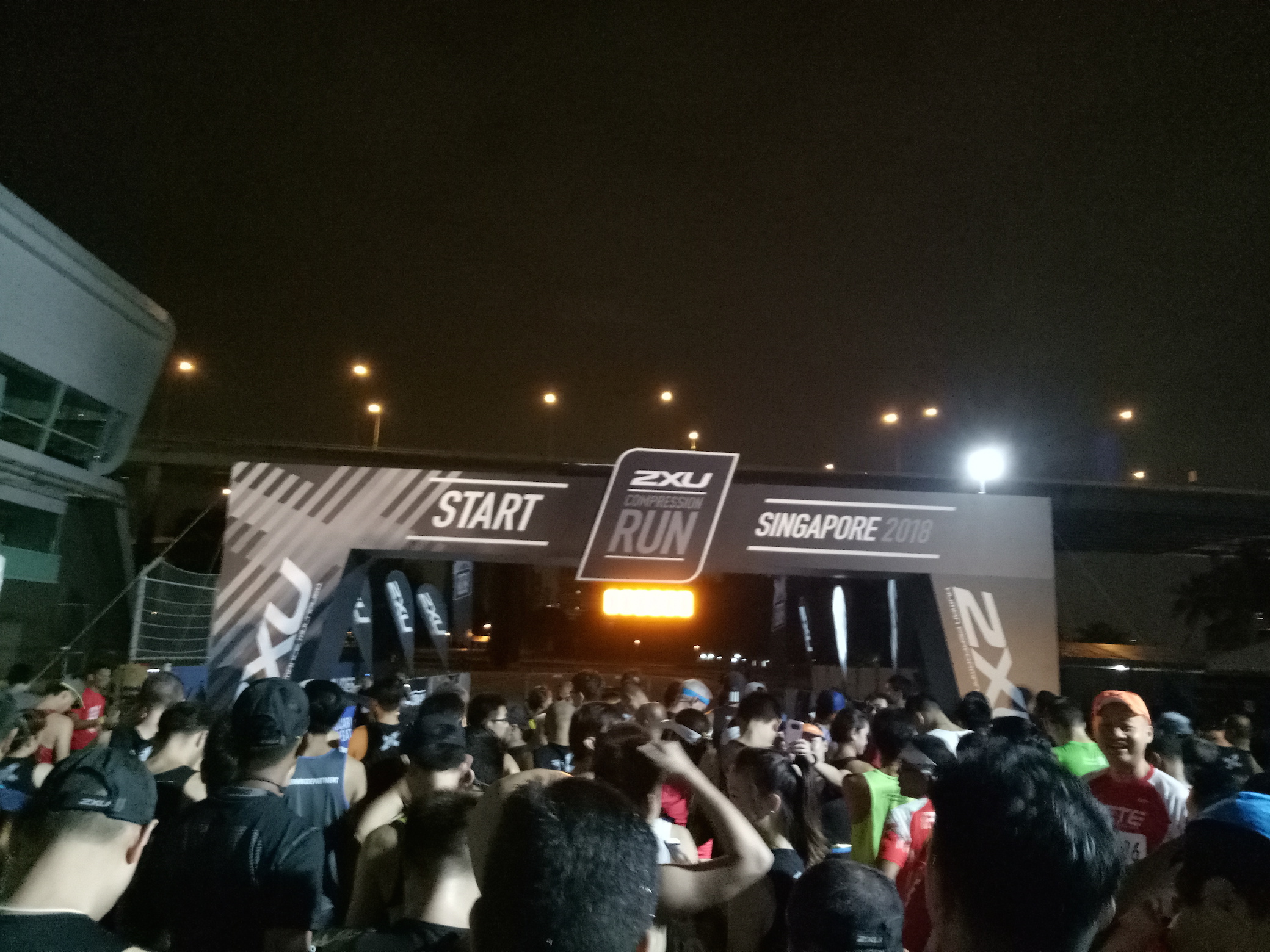 tag et billede Tag ud Leia Race Review: 2XU Compression Run 2018 [Half Marathon] (by Maylindateo) |  JustRunLah!