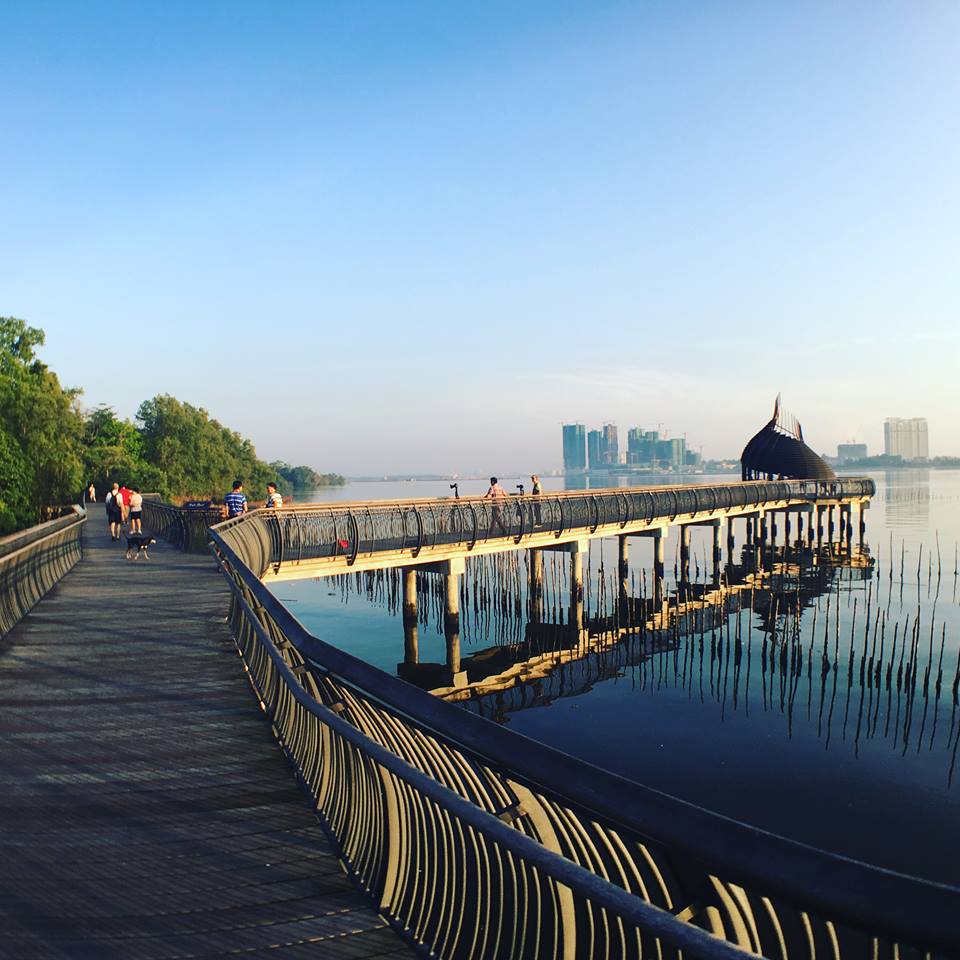 Sungei Buloh by Run Zee Zun